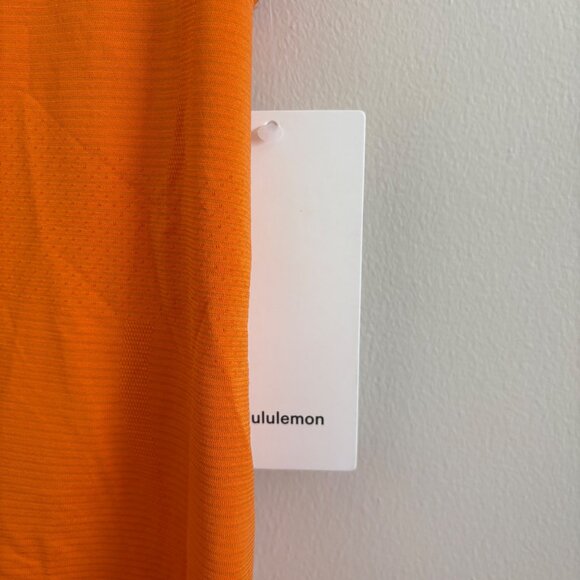 Lululemon Athletic Swiftly Tech RB Tank Top 2.0 Orange NWT Women’s Size 10 - Picture 7 of 7